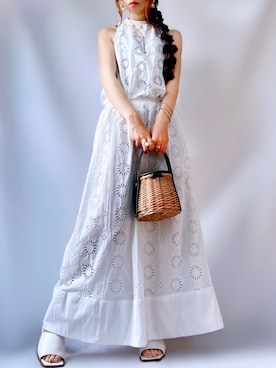 「刺繍」｜「アイテム（財布/小物）」を使った、𝕐 𝕌 ℝ 𝕀*さん（レディース・154cm）の春コーディネート