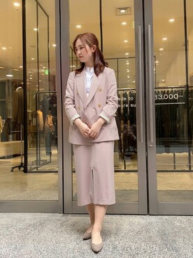 テーラードジャケットを使った ピンクベージュ の人気ファッションコーディネート Wear