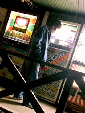 「DENIM DUNGAREE（デニムダンガリー）のアイテム（ジャケット/アウター）」を使った、かいとさん（メンズ・176cm）の冬コーディネート