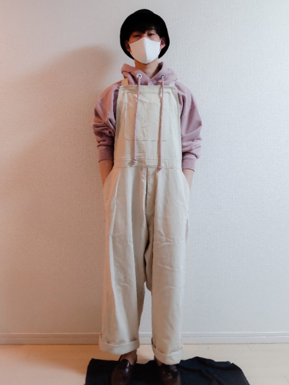 「夏コーデ」｜「KANGOLのKANGOL/カンゴール/Bermuda Casual/ベルハット（ハット、ブラック系）」を使った、AAaaさん（メンズ・168cm）の夏コーディネートの1枚目の写真