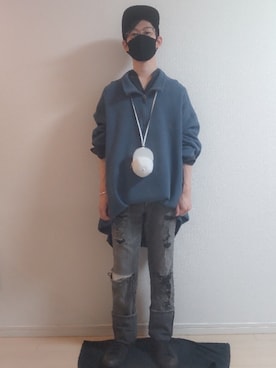 「JW Anderson（ジェイダブリューアンダーソン）のアイテム（ショルダーバッグ）」を使った、AAaaさん（メンズ・168cm）の秋コーディネート