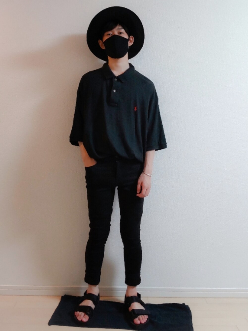 「夏コーデ」｜「KIJIMA TAKAYUKIの＜KIJIMA TAKAYUKI（キジマ タカユキ）＞ コットンナイロン　ハット（ハット、ブラック系）」を使った、AAaaさん（メンズ・168cm）の夏コーディネートの1枚目の写真