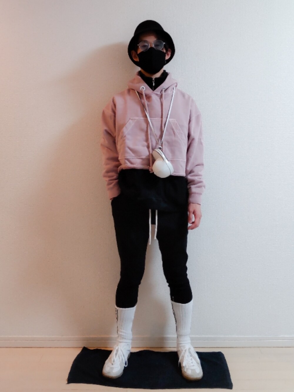 「ストリート、秋コーデ」｜AAaaさん（メンズ・168cm）の秋コーディネートの1枚目の写真