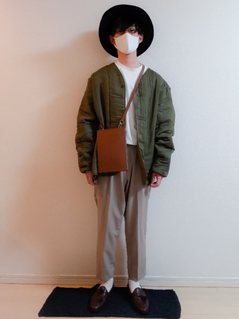 「タックイン、秋コーデ」｜「KIJIMA TAKAYUKIの＜KIJIMA TAKAYUKI（キジマ タカユキ）＞ コットンナイロン　ハット（ハット、ブラック系）」を使った、AAaaさん（メンズ・168cm）の秋コーディネートの1枚目の写真