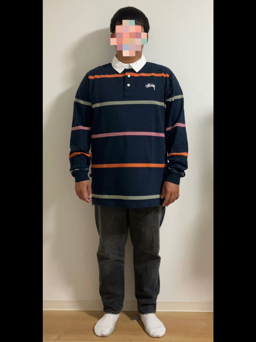 「Tシャツ、デニムスウェットパンツ」｜「STUSSYのアイテム（シャツ/ブラウス、ブルー系）」を使った、tnk0225wakkirさん（メンズ・170cm）の秋コーディネートの1枚目の写真
