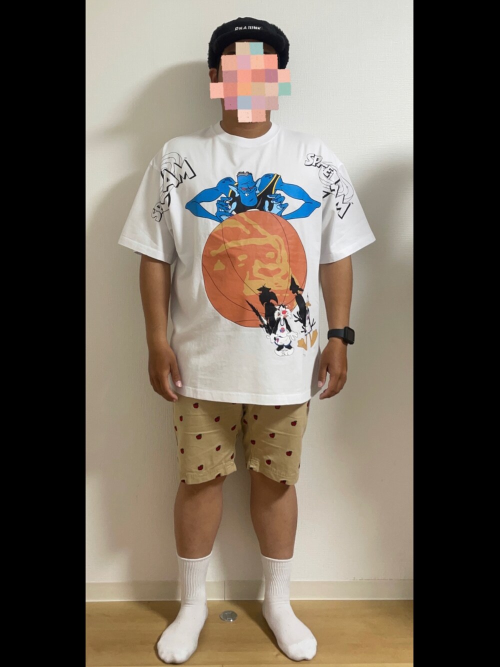 「フライトキャップ、Tシャツ、ハーフパンツ」｜「XLARGEのアイテム（Tシャツ/カットソー、ホワイト系）」を使った、tnk0225wakkirさん（メンズ・170cm）の夏コーディネートの1枚目の写真