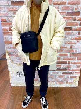 「TOMMY HILFIGER」｜「アイテム（ダウンジャケット/コート）」を使った、yukiさん（メンズ・168cm）の冬コーディネート