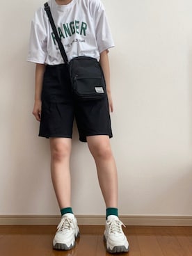 「Honeys（ハニーズ）のアイテム（スウェットパンツ）」を使った、りょうさん（レディース・159cm）の秋コーディネート