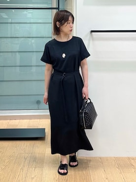 「INDIVI（インディヴィ）の【華奢見え】ベルト付きナローワンピース（ワンピース、ブラック系）」を使った、asamiさん（レディース・156cm）の夏コーディネート
