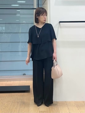 「INDIVI（インディヴィ）の【着る日傘】シフォンドッキングブラウス（シャツ/ブラウス、ブラック系）」を使った、asamiさん（レディース・156cm）の春コーディネート