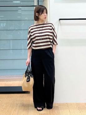 「INDIVI（インディヴィ）の【体型カバー】ボーダードルマントップス（Tシャツ/カットソー、ブラウン系）」を使った、asamiさん（レディース・156cm）の夏コーディネート