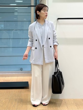 「アイテム（スーツジャケット、グレー系）」を使った、asamiさん（レディース・156cm）の春コーディネート