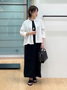 「INDIVI（インディヴィ）の【華奢見え】ベルト付きナローワンピース（ワンピース、ブラック系）」を使った、asamiさん（レディース・156cm）の夏コーディネート