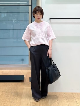 「INDIVI（インディヴィ）の【接触冷感／5分袖】フリルタックブラウス（シャツ/ブラウス、ピンク系）」を使った、asamiさん（レディース・156cm）の秋コーディネート