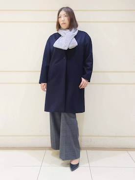 「UNTITLED（アンタイトル）の【ゆったり/軽やか】カシミヤ混ノーカラーコート（ノーカラーコート、ブルー系）」を使った、Itoさん（レディース・160cm）の冬コーディネート