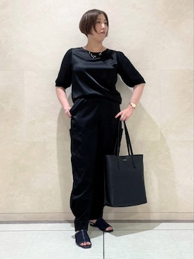 「サテンパンツ」｜「アイテム（その他）」を使った、Itoさん（レディース・160cm）の秋コーディネート