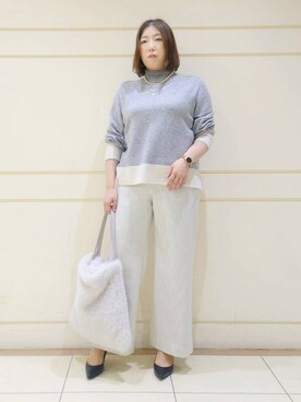 「UNTITLED（アンタイトル）の【8色展開/洗える】ウールカシミヤ ハイネックニット（ニット/セーター、グレー系）」を使った、Itoさん（レディース・160cm）の冬コーディネート