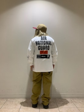 「秋先取りコーデ」｜「アイテム（チノパンツ）」を使った、moeさん（レディース・150cm）の春コーディネート