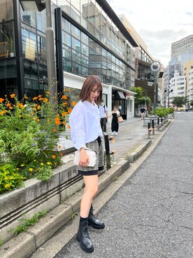 「ARMANI EXCHANGE（アルマーニエクスチェンジ）の【A|X アルマーニ エクスチェンジ】異素材ポケット　ポプリンシャツ（シャツ/ブラウス、ホワイト系）」を使った、furuyamanさん（レディース・161cm）の夏コーディネート