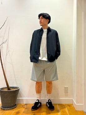 「URBAN RESEARCH DOORS（アーバンリサーチドアーズ）のadidas　HANDBALL SPEZIAL（スニーカー、ブラック系）」を使った、RIRUさん（メンズ・175cm）の春コーディネート