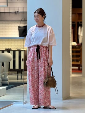 「BACCA（バッカ）のアイテム」を使った、Hanada_TOMORROWLANDさん（レディース・166cm）の夏コーディネート