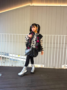 「アイテム（ネックレス）」を使った、sskさん（キッズ・144cm）の冬コーディネート