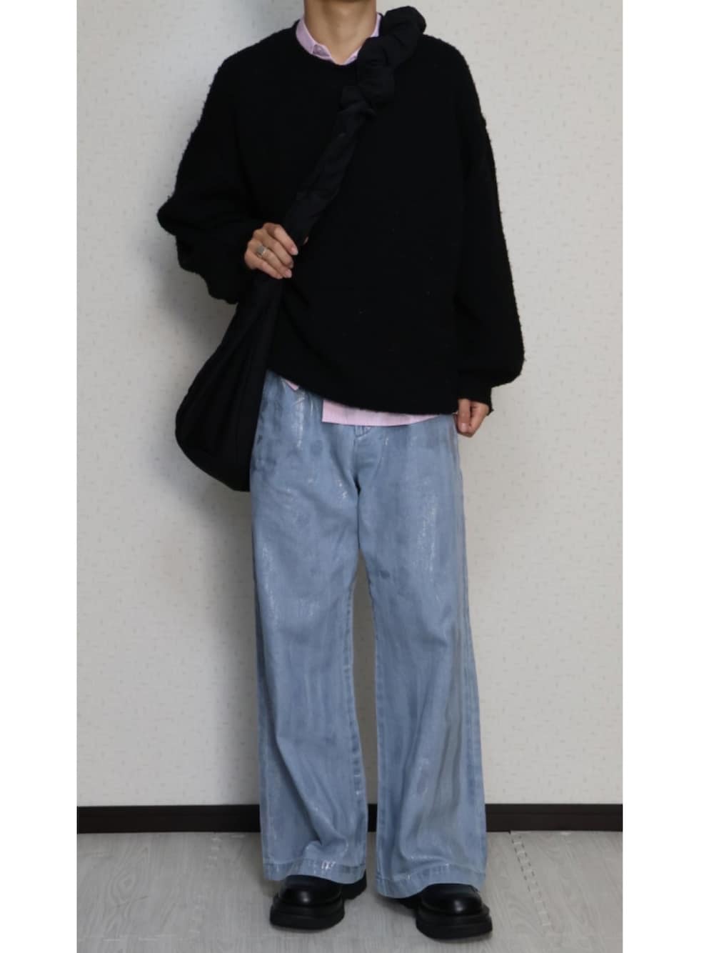 selle glant(セレグランテ)の「SILVER PAINT WIDE DENIM PANTS selle glant(セレグランテ)の「SILVER PAINT WIDE DENIM PANTS