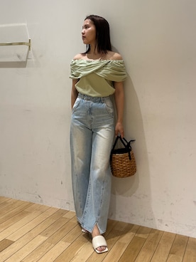「LAGUNAMOON（ラグナムーン）のアイテム（ハンドバッグ）」を使った、NANAMI NAKAMURAさん（レディース・159cm）の春コーディネート
