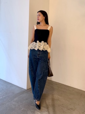 「LAGUNAMOON（ラグナムーン）のカーヴィラインデニムパンツ（デニムパンツ、ブルー系）」を使った、NANAMI NAKAMURAさん（レディース・160cm）の夏コーディネート