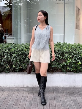 「LAGUNAMOON（ラグナムーン）のダブルクロスショートパンツ（その他パンツ、ホワイト系）」を使った、NANAMI NAKAMURAさん（レディース・160cm）の夏コーディネート