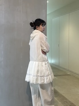 「PRANK PROJECT（プランクプロジェクト）のライトトロジップフーディ / Light Tropical Zip Hoodie（パーカー、ホワイト系）」を使った、PRANK PROJECTさん（レディース・170cm）の春コーディネート