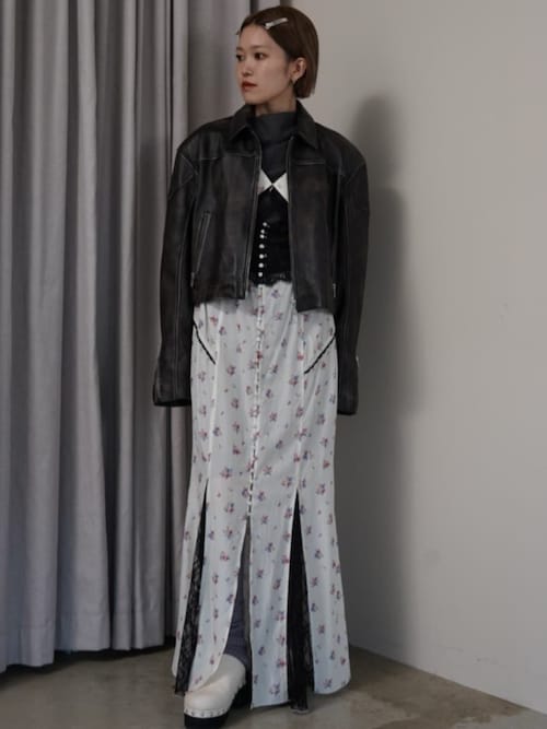 レザークロップドモトジャケット / Leather Cropped Moto Jacket