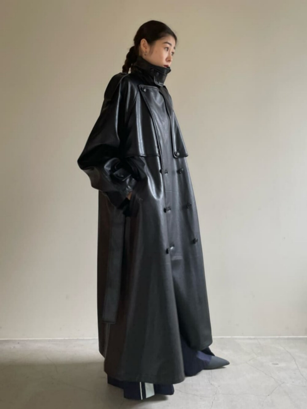 ヴィーガンレザートレンチコート / Synthetic Leather Trench Coatを