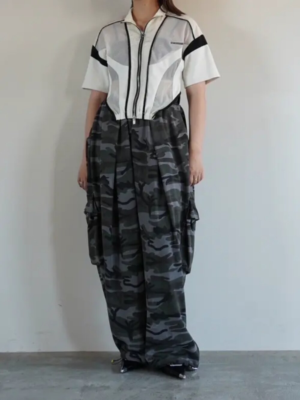 PRANK PROJECT（プランクプロジェクト）の「CAMOスウェットカーゴ