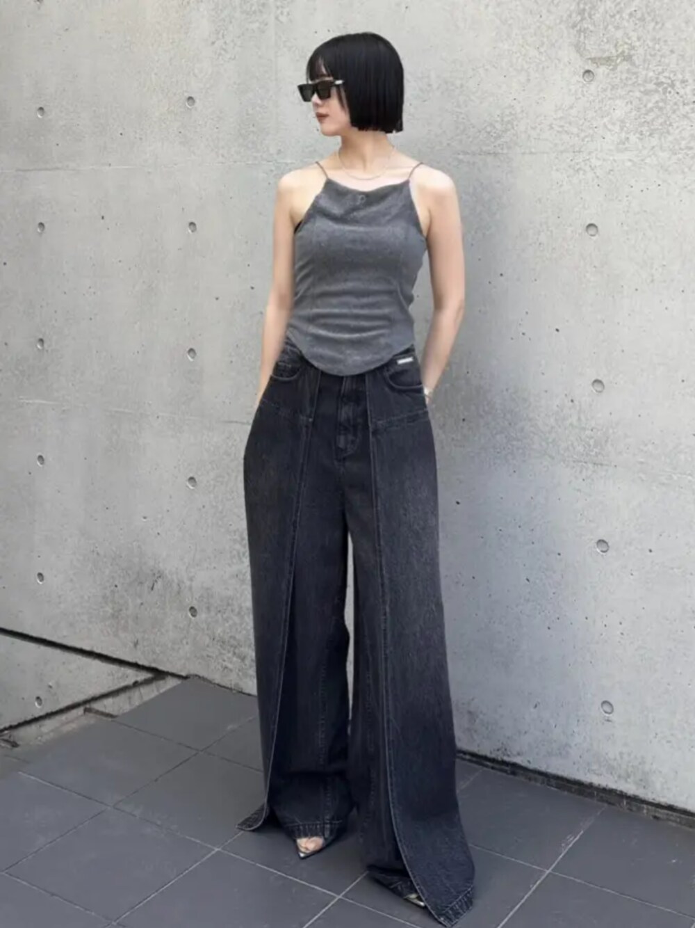 【PRANK PROJECT】フロントレイヤードデニム 36 ブラック PRANK PROJECT】フロントレイヤードデニム 36 ブラック フロント