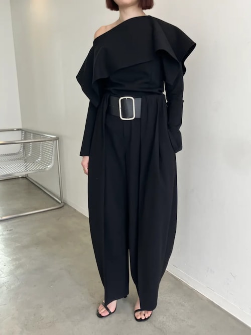 Pre-Order】ハイウエストベルトタックパンツ / High-Waist Belted Tuck Pre-Order】ハイウエストベルトタックパンツ / High-Waist Belted Tuck
