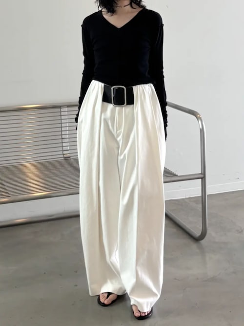 Pre-Order】ハイウエストベルトタックパンツ / High-Waist Belted Tuck