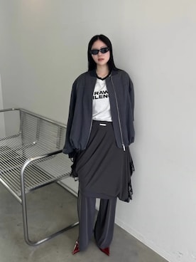 「PRANK PROJECT（プランクプロジェクト）のVカットウェッジパンプス / V-Cut Wedge Pumps（パンプス、レッド系）」を使った、PRANK PROJECTさん（レディース・170cm）の春コーディネート