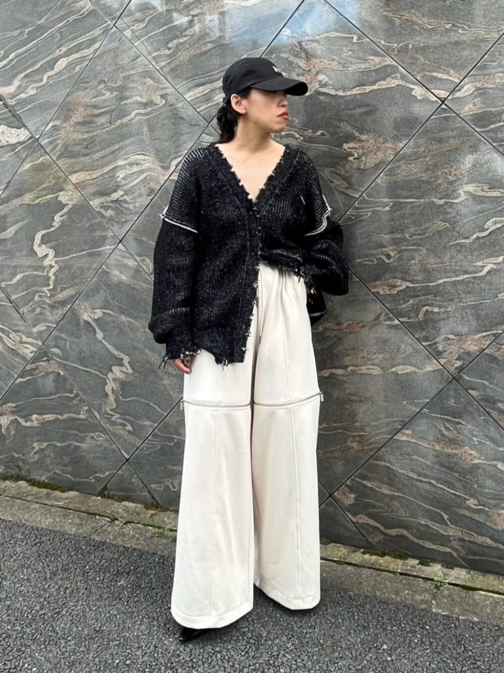ファスナースリットリブダンボールニットパンツ / Zipper Slit Ribbed ファスナースリットリブダンボールニットパンツ / Zipper Slit Ribbed