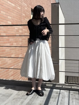 「PRANK PROJECT（プランクプロジェクト）のオープントゥメタルフラットミュール / Open-Toe Metal Flat Mules（その他シューズ、ブラック系）」を使った、PRANK PROJECTさん（レディース・170cm）の春コーディネート