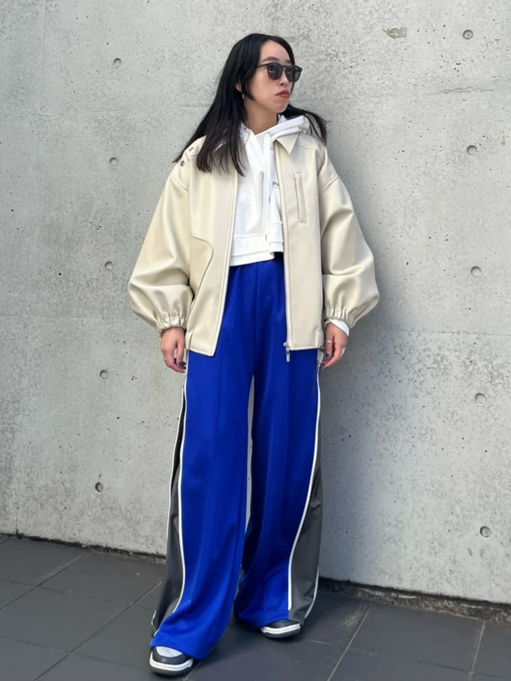 「PRANK PROJECTのスタッズオーバーブルゾン/Studs Over Blouson（ブルゾン、ホワイト系）」を使った、PRANK PROJECTさん（レディース・158cm）の秋コーディネートの1枚目の写真