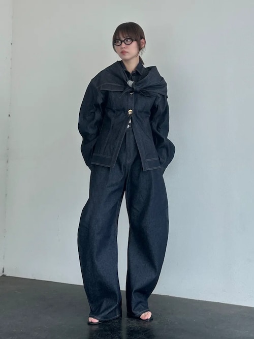 Pre-Order】ハイウエストカーブデニム / High-waisted Curved