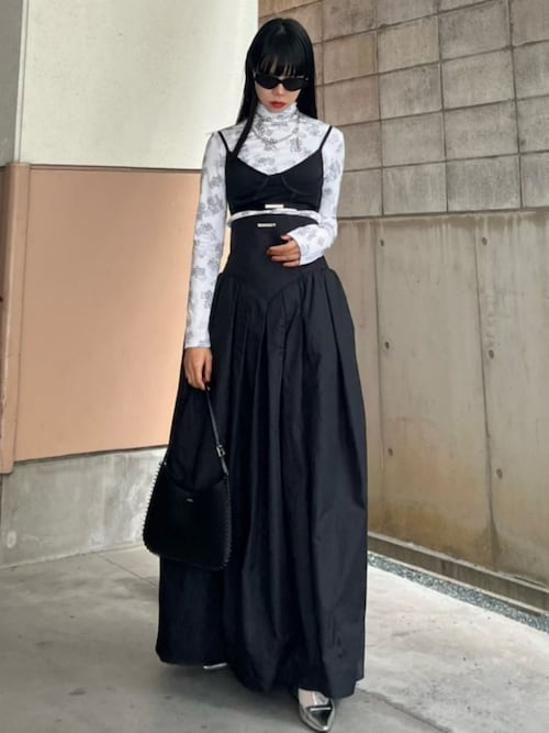 【23AUTUMN予約商品】マルチファブリックボリュームスカート / Multi Fabric Voluminous Skirt