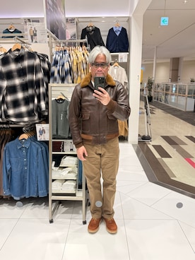 「アイテム（ジャケット/アウター）」を使った、杉澤俊哉さん（メンズ・179cm・50代）の秋コーディネート