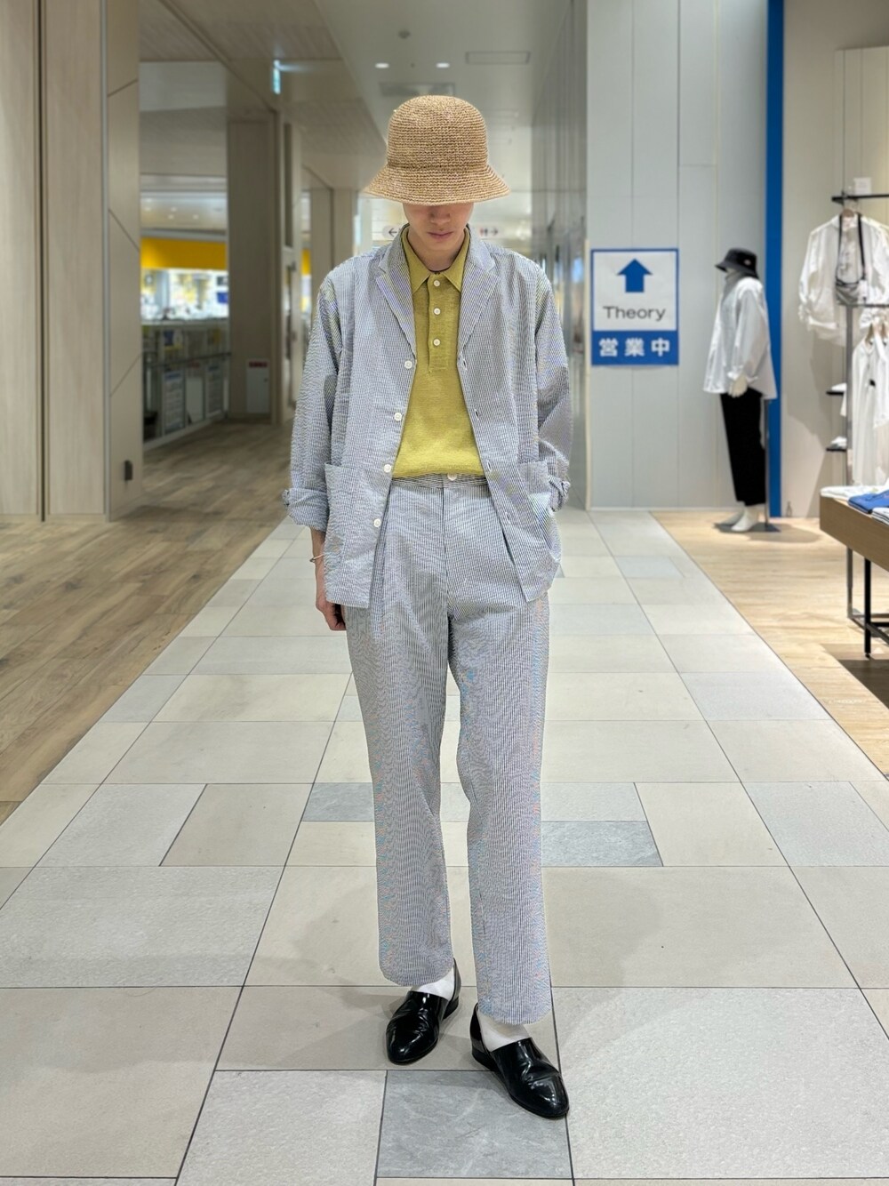 「休日スタイル、大人カジュアル、春服、おしゃれさんと繋がりたい、カジュアル、ファッションを楽しもう」｜「NOLLEY'S goodmanの《セットアップ対応》【WORK ABOUT】COOLMAX サッカーシャツジャケット（シャツ/ブラウス、ホワイト系）」を使った、やまだ りさん（メンズ・173cm）の春コーディネートの1枚目の写真
