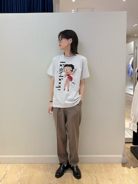 「ファッションの力を信じよう」｜「アイテム（ローファー）」を使った、やまだ りさん（メンズ・173cm）の夏コーディネート