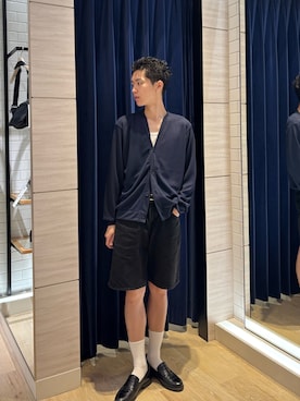 「NOLLEY’S（ノーリーズ）のウォッシャブル ワッフルカーディガン 26AW（カーディガン/ボレロ、ブルー系）」を使った、やまだ りさん（メンズ・173cm）の秋コーディネート