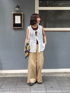 「CPCM（シーピーシーエム）の前リボンシアーフリルベスト（シャツ/ブラウス、ホワイト系）」を使った、tmktomokaさん（レディース・154cm）の夏コーディネート