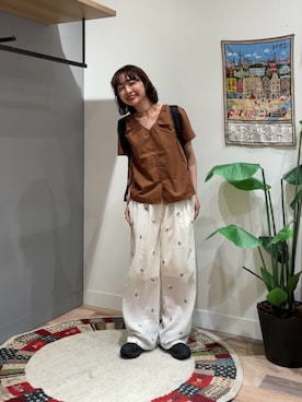 「OUTDOOR PRODUCTS（アウトドアプロダクツ）の【OUTDOOR PRODUCTS】パッカブルリュック（バックパック/リュック、ブラック系）」を使った、tmktomokaさん（レディース・154cm）の夏コーディネート