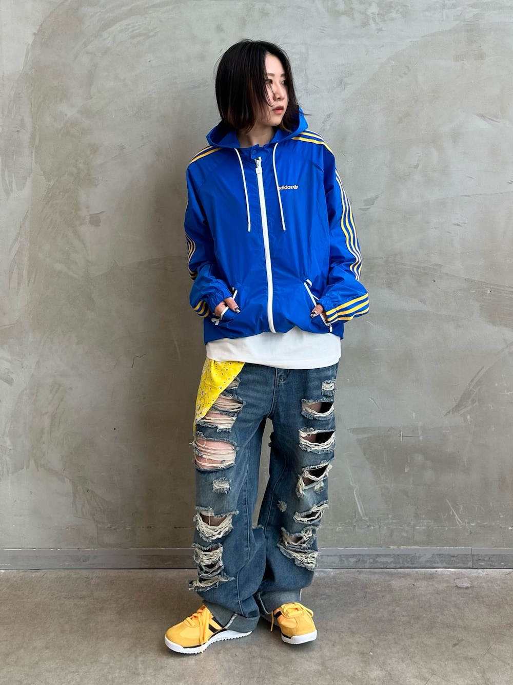 adidasオリジナル ウインドブレーカー　マネキンコーデ表示サイズM adidasオリジナル ウインドブレーカー マネキンコーデ表示サイズ
